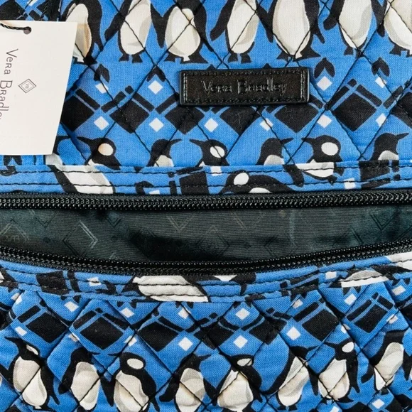 Vera Bradley Medium Travel Bag Suitcase Penguins Intarsia Blue Spring Break - Picture 3 of 5